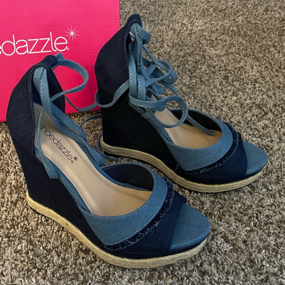 Denim wedges size 6.5. Never been used